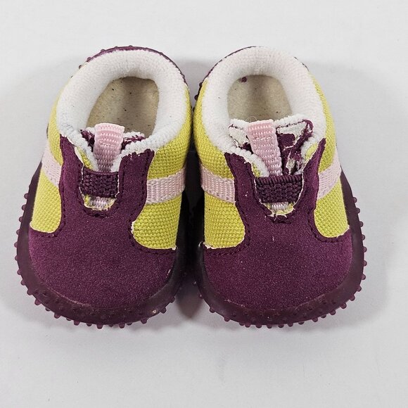 American Girl Doll Shoes Lot of 4 pair Retired Sneakers Yoga Tennis Shoes - Picture 7 of 8